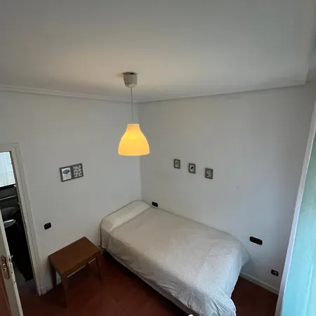 Guest house Roomin
