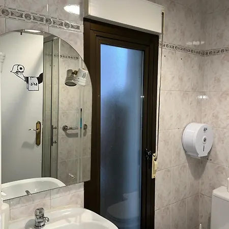 Гостевой дом Roomin Саламанка
