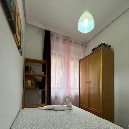 Guest house Roomin
