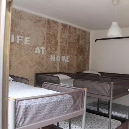 Vendégház Roomin 2*