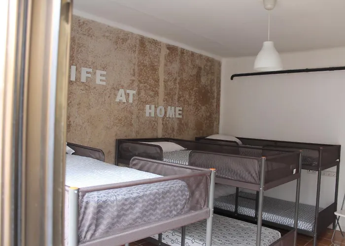 Guest house Roomin 2*